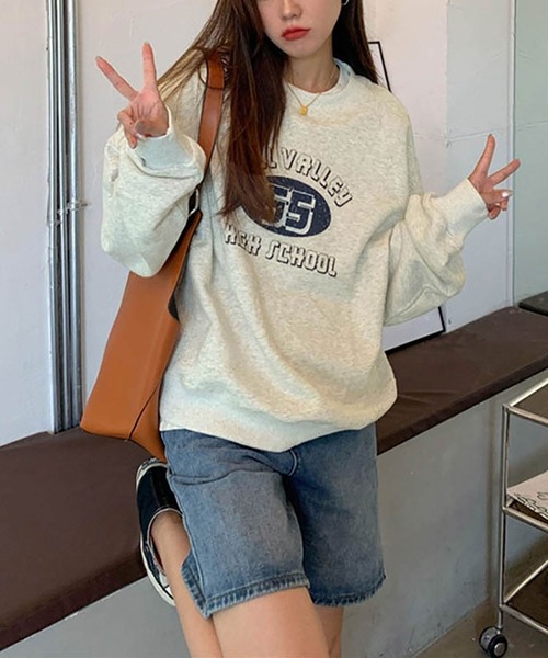 NinaetLina(ニナエリナ)の「裏毛 HILL VALLEY HIGH SCHOOL 英字ロゴトレーナー(スウェット・レディース・グレー/ベージュ/ネイビー/グリーン・FREE)」の9枚目の写真