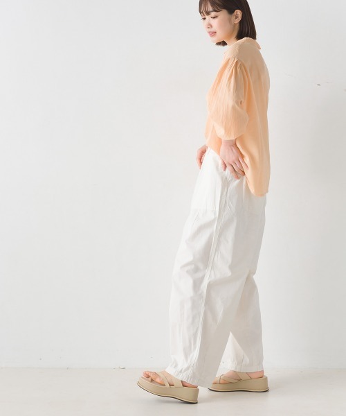 OMNES(オムネス)の「ダンプバルーンカーゴパンツ(カーゴパンツ・レディース・アイボリー/ネイビー/カーキ/ブラック/インディゴブルー/キナリ/ベージュ/ブルー・LARGE/MEDIUM)」の9枚目の写真