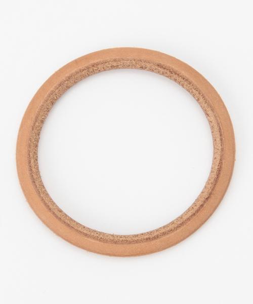 BEAMS BOY（ビームスボーイ）の「BEAMS BOY / レザーバングル（ブレスレット・レディース・ベージュ/ブラウン・MEDIUM/SMALL）」の5枚目の写真