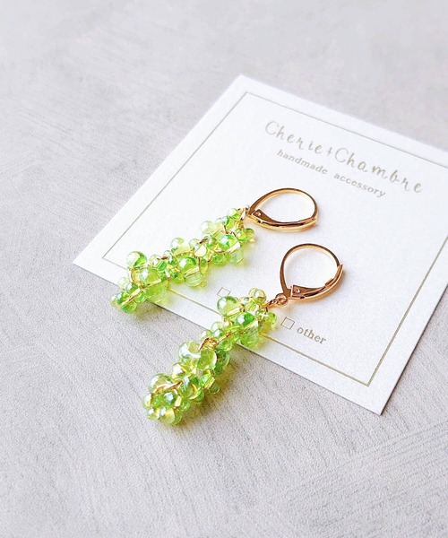 tone(トーン)の「【Cherie+Chambre】Farfalle Beads Pierce(ピアス(両耳用)・レディース・グリーン/クリア・FREE)」の2枚目の写真