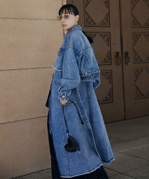 Ameri（アメリ）の「MANY WAY VERSATILE DENIM COAT（デニムジャケット・レディース・インディゴブルー/ブラック・SMALL/MEDIUM）」の3枚目の写真