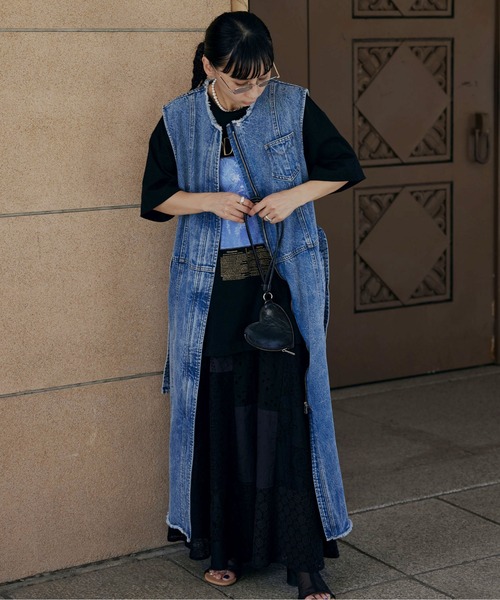 Ameri（アメリ）の「MANY WAY VERSATILE DENIM COAT（デニムジャケット・レディース・インディゴブルー/ブラック・SMALL/MEDIUM）」の6枚目の写真