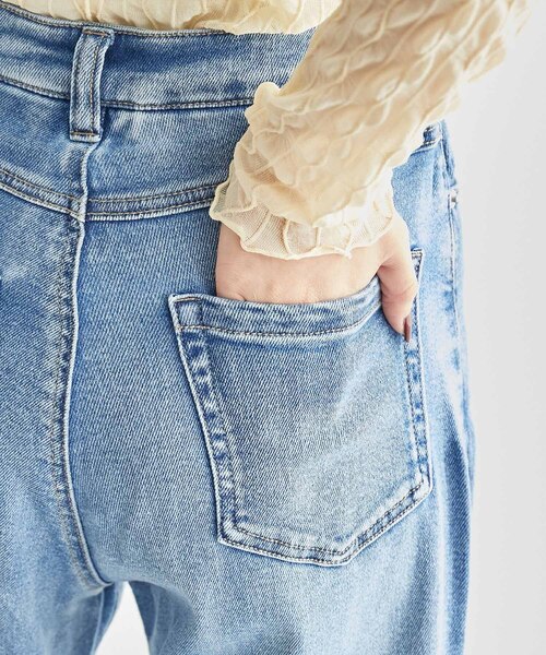 ROPE' PICNIC（ロペピクニック）の「ウエストシェイプハイライズマムジーンズ（デニムパンツ・レディース・ブルー系その他5・36/40/38）」の12枚目の写真