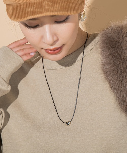 VICKY(ビッキー)の「【KOREAN ITEM】ハートモチーフネックレス(ネックレス・レディース・シルバー系その他/ゴールド系その他・FREE)」の4枚目の写真