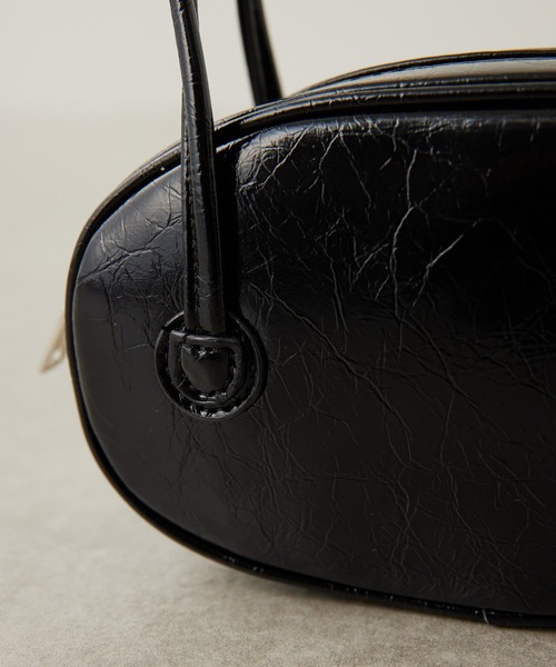 PAPILLONNER(パピヨネ)の「オーバルミニボストン(ハンドバッグ・レディース・ダークブラウン/ブラック・FREE)」の18枚目の写真