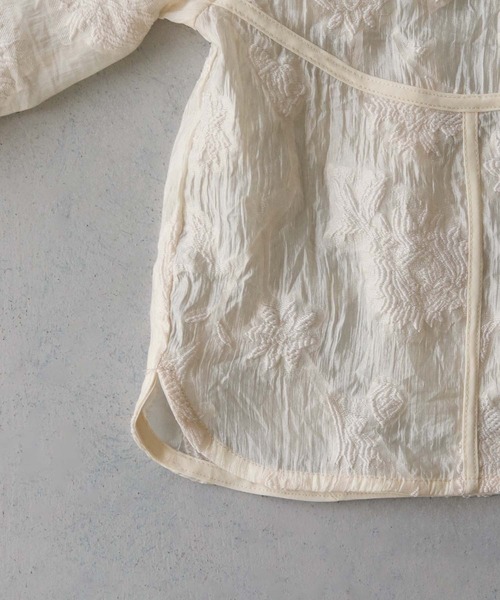 CLEIO（クレイオ）の「【CLEIO】シアー花柄ジャガードブラウス／シースルートップス（シャツ/ブラウス・レディース・アイボリー/ブラック・FREE）」の10枚目の写真