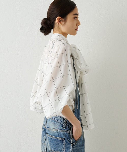 Whim Gazette（ウィムガゼット）の「シアーチェックボウタイブラウス