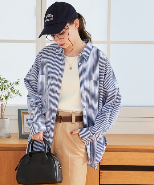 ANGIE(アンジー)の「シアー オーバーサイズ レギュラーカラー シャツ 長袖 ストライプ / 無地(シャツ/ブラウス・レディース・ブルー系その他/パープル/ブラウン/ネイビー/ブラック系その他/グリーン系その他/オフホワイト・FREE)」の9枚目の写真