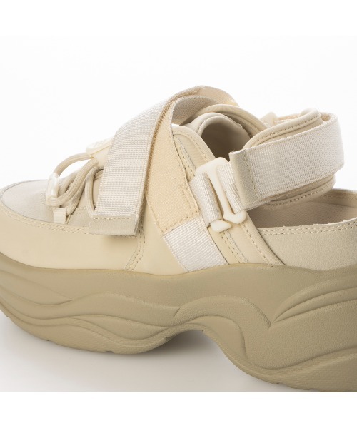 EVOL（イーボル）の「【EVOL】バックバンドスニーカーソールサンダル IW5292（スニーカー・レディース・ブラック/ベージュ・S/M/L/LL）」の12枚目の写真