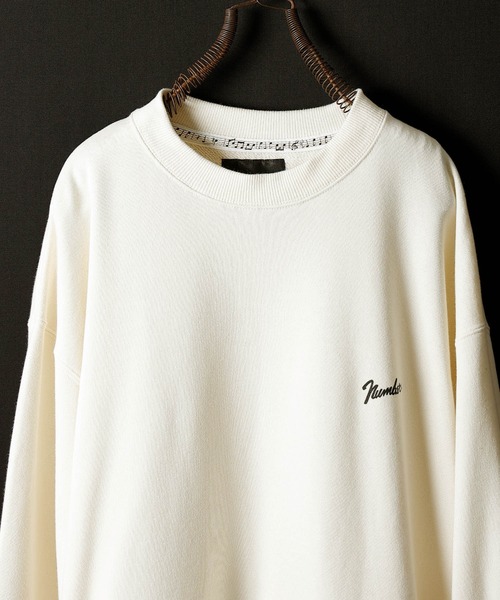 NUMBER (N)INE(ナンバーナイン)の「NUMBER (N)INE/ナンバーナイン Number⑨ SMALL LOGO SWEATSHIRT(スウェット・メンズ・アイボリー/ダークグレー/ブラック・3/2/4)」の5枚目の写真