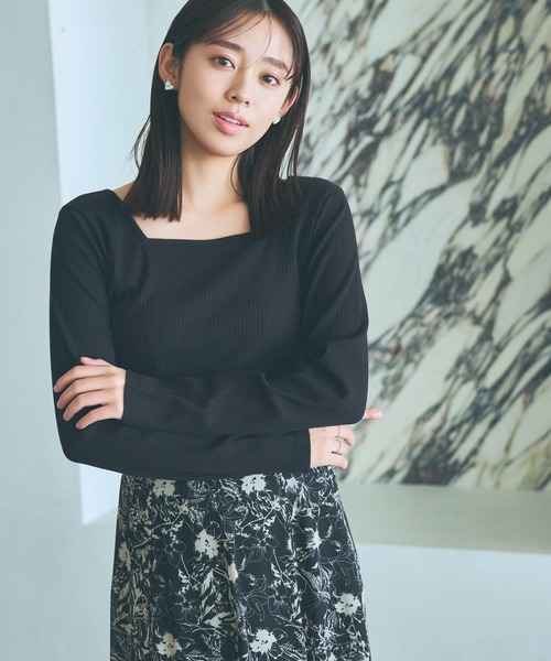 mysty woman（ミスティウーマン）の「テレコ2WAYインナープルオーバー　106932（Tシャツ/カットソー・レディース・ライトベージュ/ブラック/オフホワイト・FREE）」の3枚目の写真