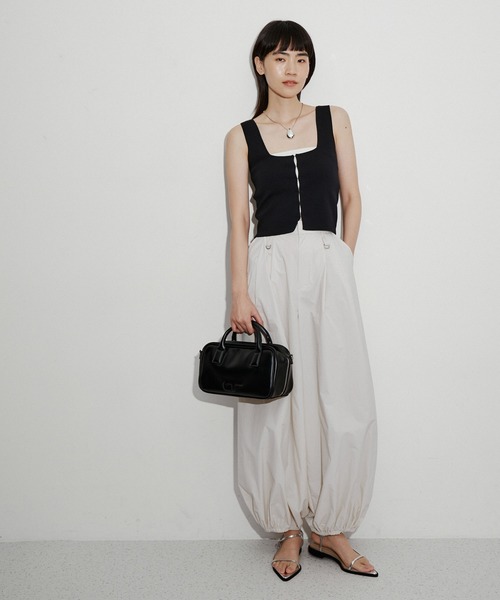 ADAM ET ROPE'(アダムエロペ)の「ホックフルニードルタンクトップ(タンクトップ・レディース・ブラック/レッド・FREE)」の16枚目の写真