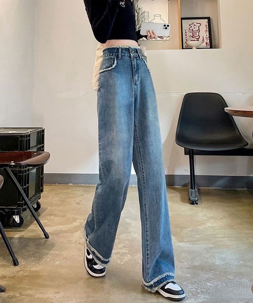 SHEPP(シープ)の「フリンジ デニムパンツ(デニムパンツ・レディース・ホワイト/ブルー/サックスブルー/ダークグレー・S/M/L)」の11枚目の写真