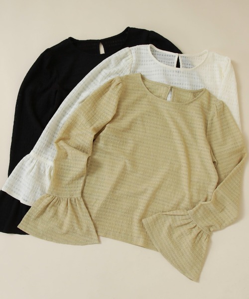 archives(アルシーヴ)の「ポコポコシアーフレアスリーブTOPS(Tシャツ/カットソー・レディース・ブラック/アイボリー/イエロー・MEDIUM)」の3枚目の写真