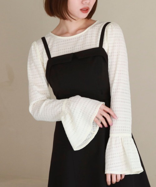 archives(アルシーヴ)の「ポコポコシアーフレアスリーブTOPS(Tシャツ/カットソー・レディース・ブラック/アイボリー/イエロー・MEDIUM)」の5枚目の写真