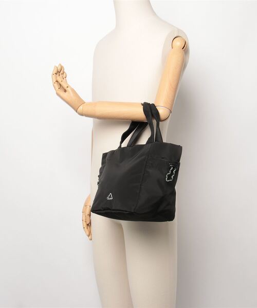 adidas（アディダス）の「軽量 ラウンドトートバッグ【adidas Golf/アディダスゴルフ】（ボディバッグ/ウエストポーチ・レディース・ピンク系その他/ブラック・FREE）」の16枚目の写真