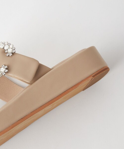 green label relaxing（グリーンレーベルリラクシング）の「ビジュープラット サンダル（3.5cmヒール）（サンダル・レディース・ブラック/ダークブラウン/ベージュ・S/M/L/XL）」の20枚目の写真