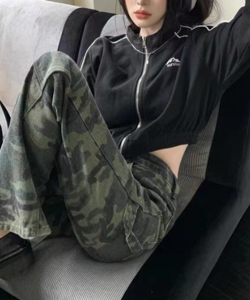 ENLIKE（エンリケ）の「ZIPアップショートジャケット（その他アウター・レディース・ブラック/ベージュ・FREE）」の19枚目の写真