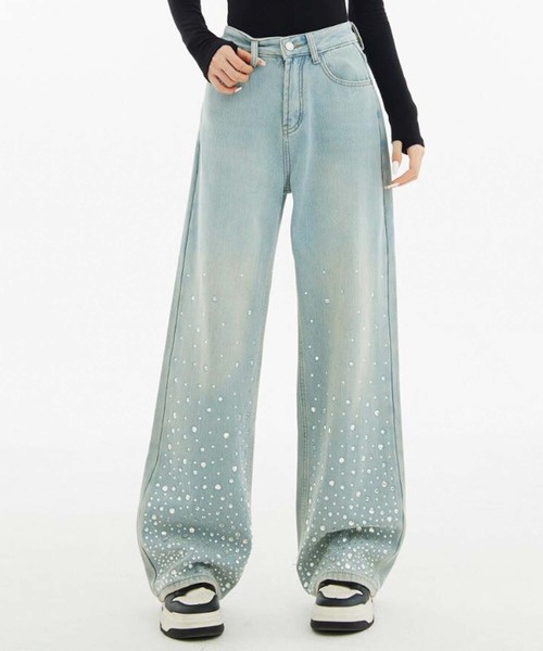 LAFFMO（ラフモ）の「キラキラビジュー付きデニムパンツ（デニムパンツ・レディース・ブルー・S/M/L）」の2枚目の写真