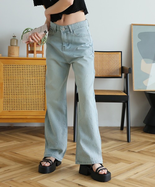 LAFFMO（ラフモ）の「キラキラビジュー付きデニムパンツ（デニムパンツ・レディース・ブルー・S/M/L）」の13枚目の写真