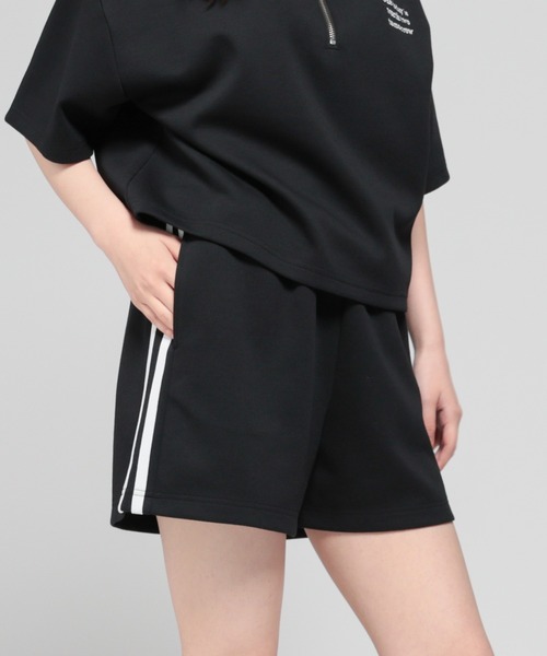 Honeys(ハニーズ)の「ライン入りショートパンツ(その他パンツ・レディース・アイボリー/サックスブルー/ブラック/杢グレー・M/S/SS/LL/L)」の1枚目の写真