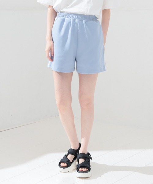 Honeys(ハニーズ)の「ライン入りショートパンツ(その他パンツ・レディース・アイボリー/サックスブルー/ブラック/杢グレー・M/S/SS/LL/L)」の16枚目の写真