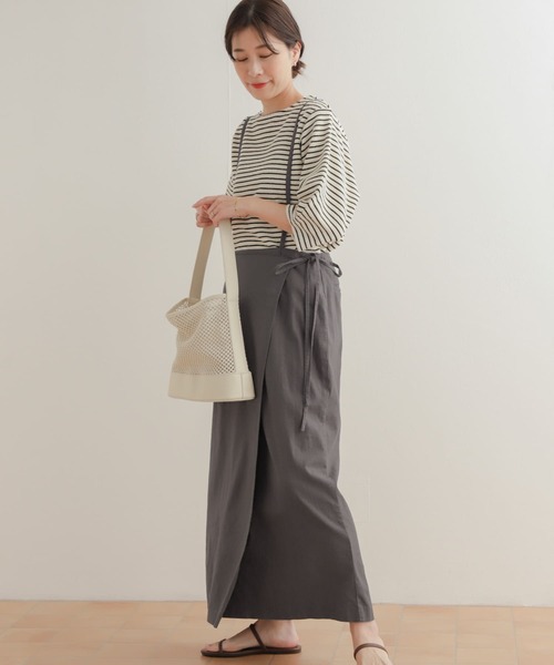 URBAN RESEARCH DOORS（アーバンリサーチドアーズ）の「サス付きラップスカート（スカート・レディース・ネイビー/グレー系その他・SMALL/MEDIUM）」の13枚目の写真