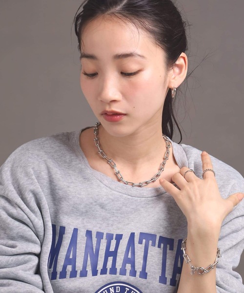 LHME(エルエイチエムイー)の「【WEB限定】“Moment”リンクホースシューチェーンブレスレット/サージカルステンレス(金属アレルギー対応)【LHME / エルエイチエムイー】(ブレスレット・レディース・シルバー・ONE SIZE)」の9枚目の写真