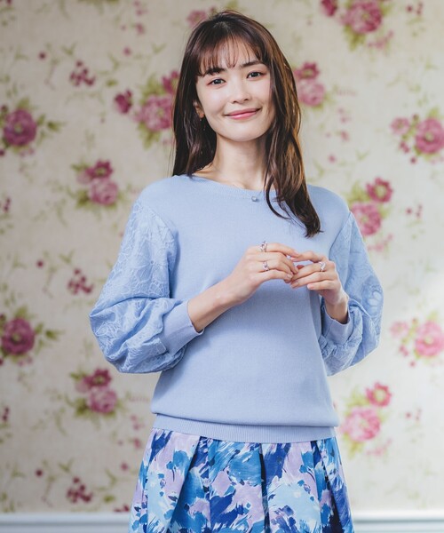 ITS'DEMO（イッツデモ）の「◆【透けにくい／肌触りさらり】袖レースニット（ニット/セーター・レディース・ベビーピンク/サックスブルー/オフホワイト/ネイビー・38/40）」の4枚目の写真