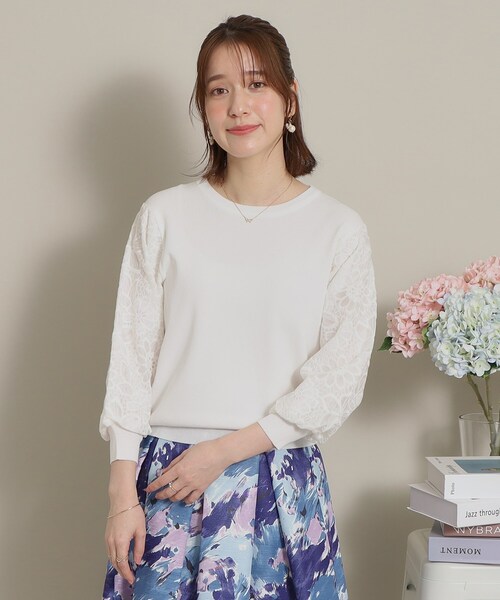 ITS'DEMO（イッツデモ）の「◆【透けにくい／肌触りさらり】袖レースニット（ニット/セーター・レディース・ベビーピンク/サックスブルー/オフホワイト/ネイビー・38/40）」の6枚目の写真