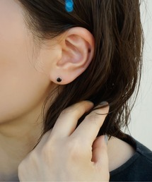 「ieLS」シルバー925　ワンストーンピアス