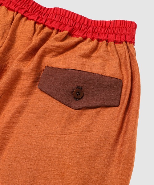 WhoWhat(フーワット)の「DOMINANT COLOR PANTS(その他パンツ・メンズ・オレンジ/ネイビー・M)」の7枚目の写真