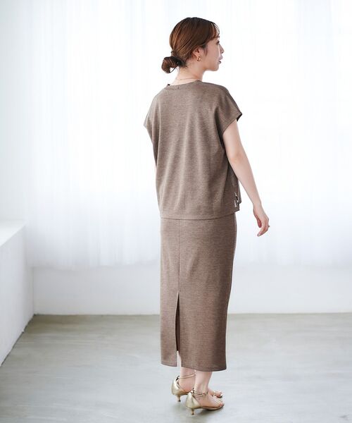 le.coeur blanc(ルクールブラン)の「リネンタッチミラノリブベスト×スカートセット(ワンピース・レディース・ネイビー/モカ・38)」の12枚目の写真