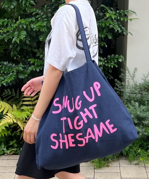 shesame(シーセム)の「color tote bag(トートバッグ・レディース・ブラック/ライトブルー/ネイビー/レッド・フリー)」の22枚目の写真