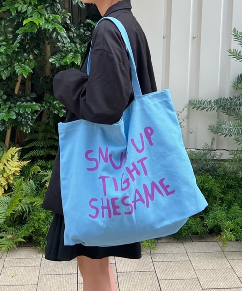 shesame(シーセム)の「color tote bag(トートバッグ・レディース・ブラック/ライトブルー/ネイビー/レッド・フリー)」の20枚目の写真