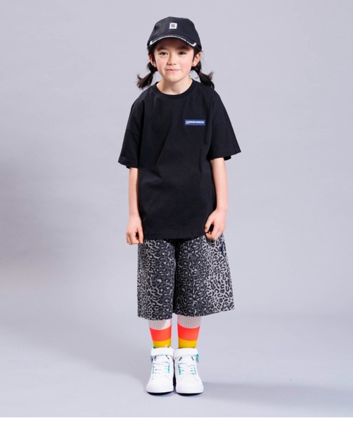 DC SHOES(ディーシーシューズ)の「23 KD BACK ARCH SS/DCキッズバックプリントロゴ半袖Tシャツ(Tシャツ/カットソー・キッズ・グリーン/ホワイト/ブラック・160/150/140/110/100/130/120)」の8枚目の写真