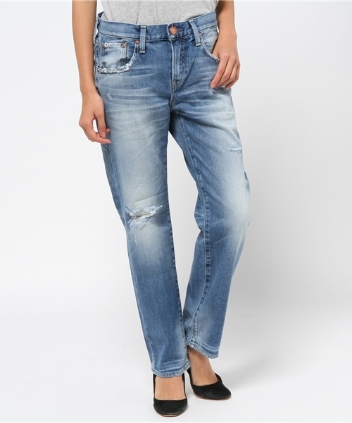 Ray BEAMS(レイビームス)の「RED CARD / ダメージ デニム(デニムパンツ・レディース・ブルー系その他・24/22/23/25)」の1枚目の写真