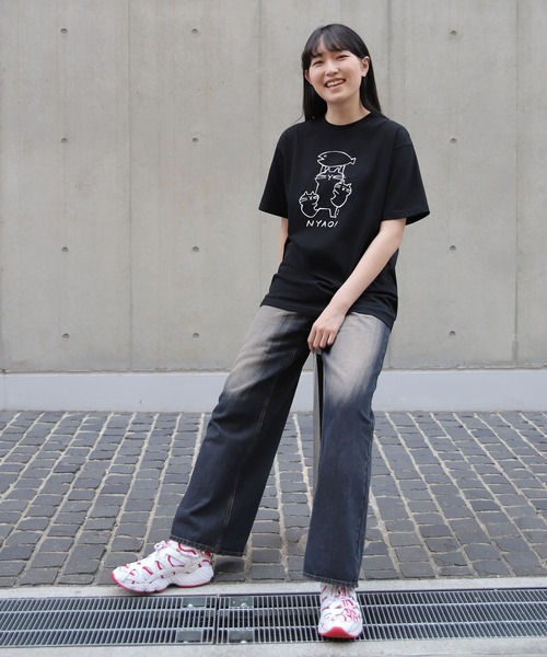 UNIT CHEST(ユニットチェスト)の「【UNIT CHEST】unique unisex T-shirt NYAO! by kikki(Tシャツ/カットソー・メンズ・ホワイト/ブラック・L/M/S)」の5枚目の写真
