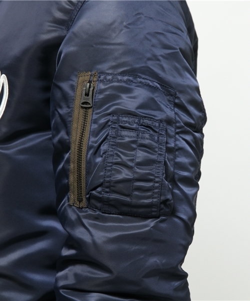 A BATHING APE（アベイシングエイプ）の「MA-1 REVERSIBLE DOWN JACKET