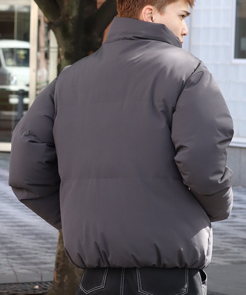 CONVERSE(コンバース)の「【CONVERSE/コンバース】ビッグシルエット ファイバーダウン スタンドジャケット(ダウンジャケット/コート・メンズ・ホワイト/ブラック/グレー・LL/L/M)」の10枚目の写真