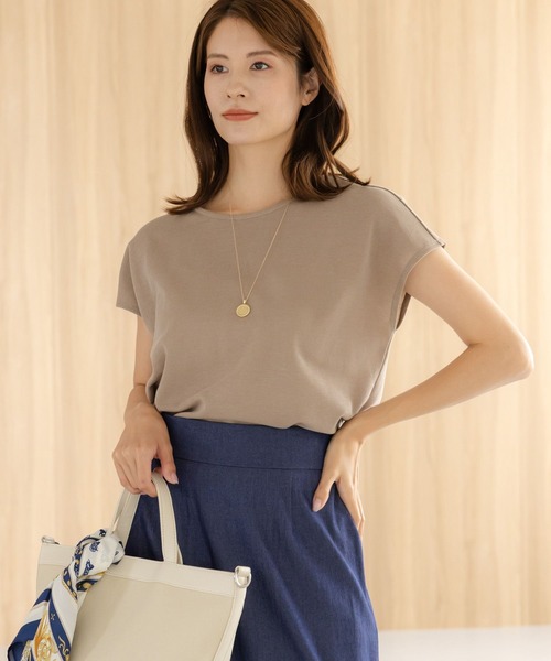 Elura（エルーラ）の「大人シアフレンチTシャツ/133648（Tシャツ/カットソー・レディース・ブラック/ベージュ/ホワイト・MEDIUM/LARGE）」の3枚目の写真