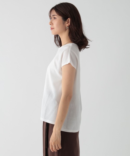 Elura（エルーラ）の「大人シアフレンチTシャツ/133648（Tシャツ/カットソー・レディース・ブラック/ベージュ/ホワイト・MEDIUM/LARGE）」の12枚目の写真