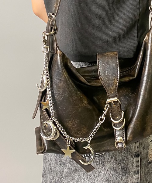 SPINNS（スピンズ）の「スター&ムーン ウォレットチェーン（ウォレットチェーン・レディース・シルバー・ONESIZE）」の4枚目の写真