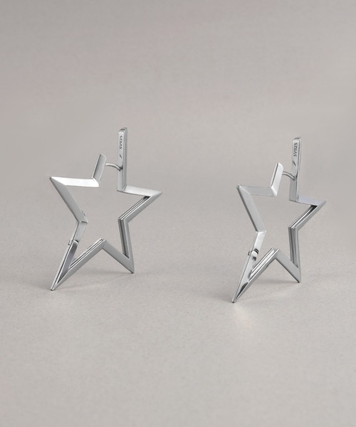 PLUS VENDOME(プラス ヴァンドーム)の「FINELINETATTOO_STAR_ピアス(ピアス(両耳用)・レディース・シルバー・ONE SIZE)」の6枚目の写真
