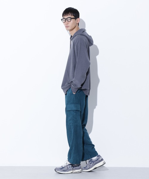 Apo(s)ture(アポスチャー)の「LUCAS-002/フェイクスウェードカーゴパンツ(カーゴパンツ・メンズ・ブラック/グレー/ベージュ/グリーン・XS/S/M/L/XL)」の9枚目の写真