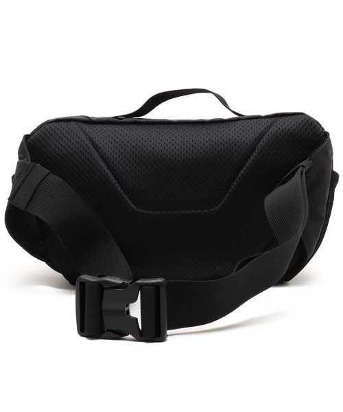 SALOMON（サロモン）の「SALOMON ACS WAIST PACK 3 / サロモン ACS ウエストパック 3（ボディバッグ/ウエストポーチ・メンズ・ブラック・ONE SIZE）」の3枚目の写真