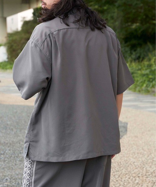 NO NEED(ノーニード)の「キューバ刺繍 オープンカラーシャツ /セットアップ可能(シャツ/ブラウス・メンズ・グレー/ベージュ/ネイビー・フリ-)」の15枚目の写真