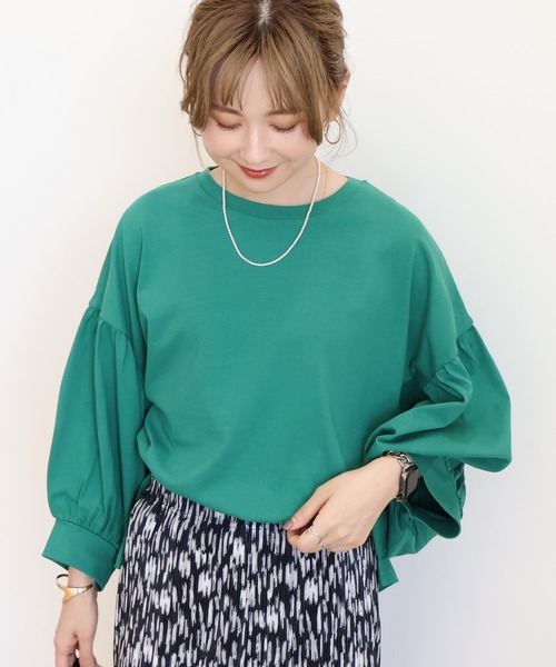 AMERICAN HOLIC(アメリカンホリック)の「ドルマンギャザースリーブプルオーバー(Tシャツ/カットソー・レディース・ブラック/ブルー/グリーン・FREE)」の16枚目の写真