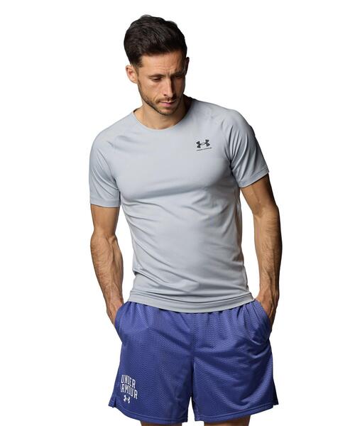 UNDER ARMOUR(アンダーアーマー)の「UAヒートギア フィッティド ショートスリーブシャツ(トレーニング/メンズ)(Tシャツ/カットソー・メンズ・グレー・L/XL/2XL/M)」の1枚目の写真