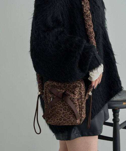 WEGO（ウィゴー）の「WEGO/リボンギャザーミニショルダー（ショルダーバッグ・レディース・ブラック/ワイン/シルバー/その他1・FREE）」の17枚目の写真